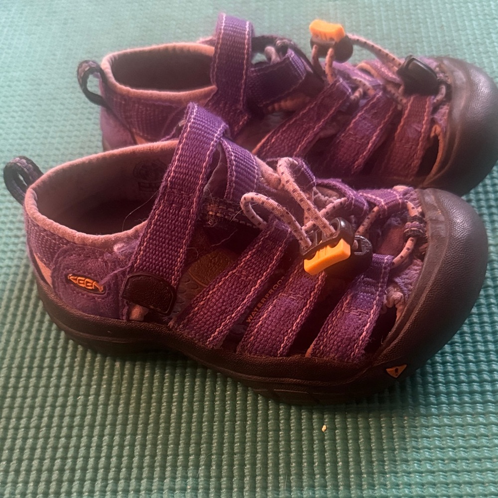 Keen Kids Purple and Black Sandals